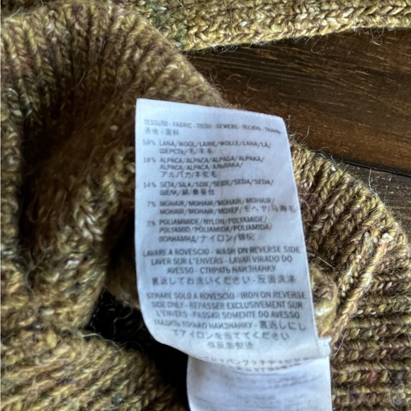 Gucci Sweater - Picture 8 of 16